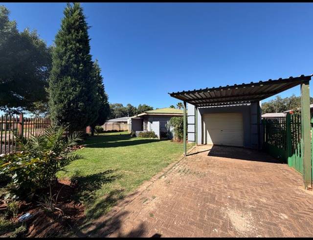 7 BEDROOM HOUSE FOR SALE IN VANDERBIJLPARK CW 1